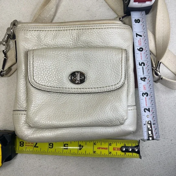 Coach Cream Leather Crossbody Bag - Picture 7 of 9